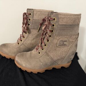 Sorel Women's Brown Lace Up Wedge Boots